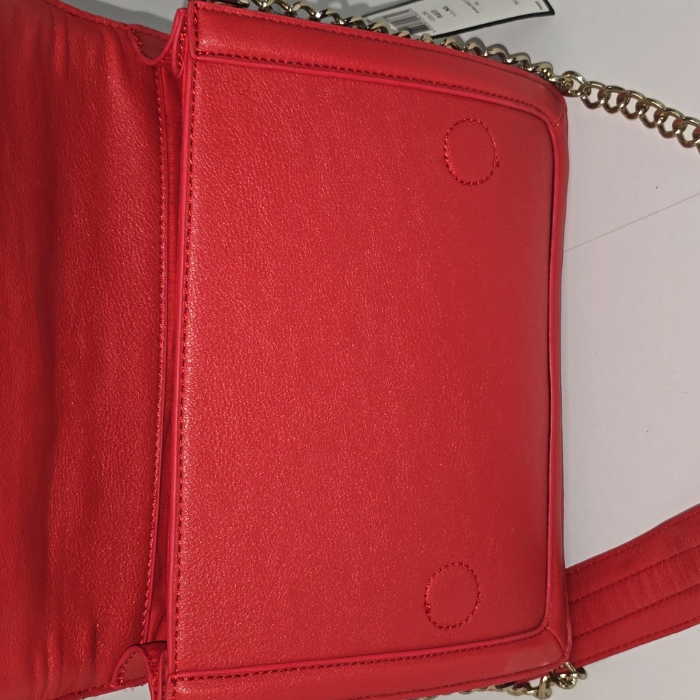 BCBG Paris Red Shoulder Purse Gold Chain Magnetic Closure Double Compartment NWT - Picture 6 of 16